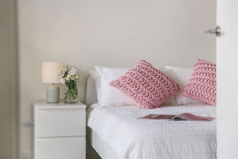 Cosy 3BR Penthouse Close To Westfield And Train - Gold Coast 4U 0