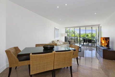 COTTON BEACH ON THE POOL 66 - Accommodation Gold Coast 2