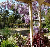 Country Charm Retreat BB - Gold Coast 4U