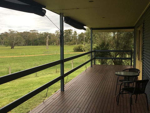 Country Farm House Close To Ballarat - Accommodation Gold Coast 2