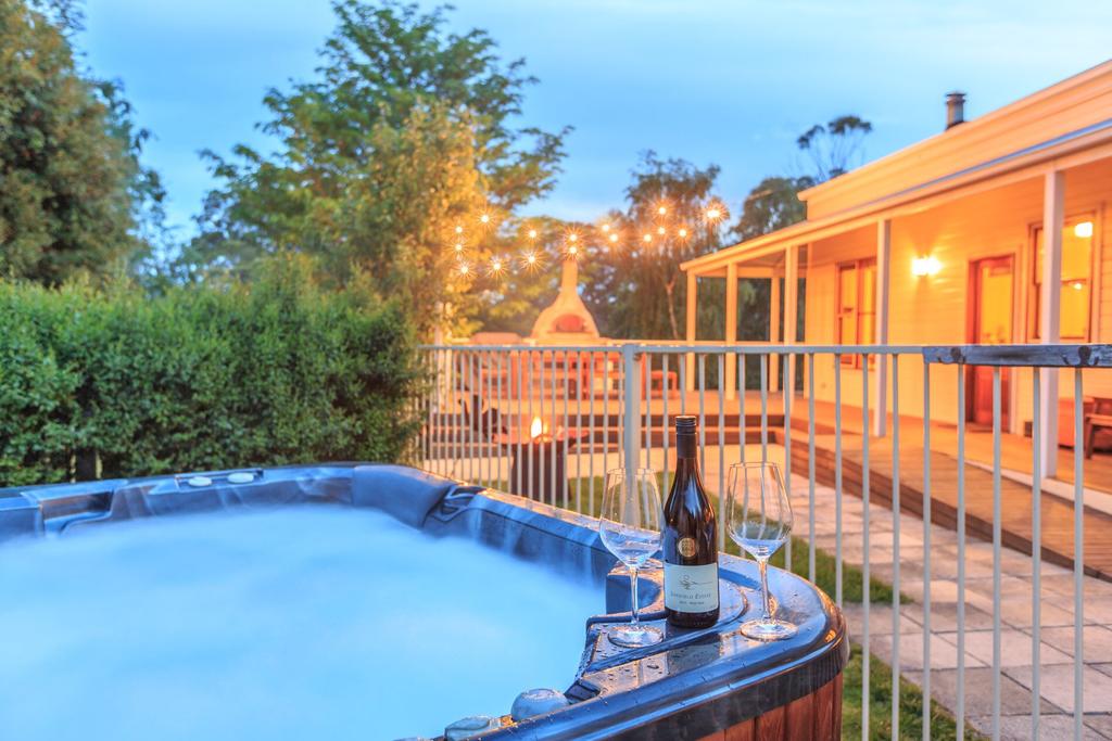 Nungurner VIC Gold Coast 4U