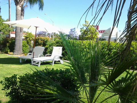 Country Leisure Motor Inn - Gold Coast 4U 2