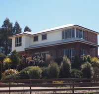 Country Meets Town - Accommodation Gold Coast