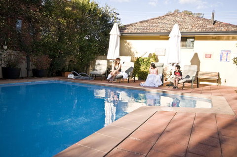 Country Plaza Motel - Accommodation Gold Coast 0