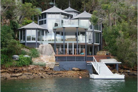CowanWaters - Gold Coast 4U 0