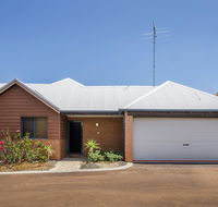 Cozy Cottage - Gold Coast 4U