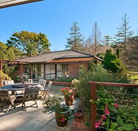 Craigdarroch Courtyard Cottage 22 Bartle Road - Accommodation Gold Coast