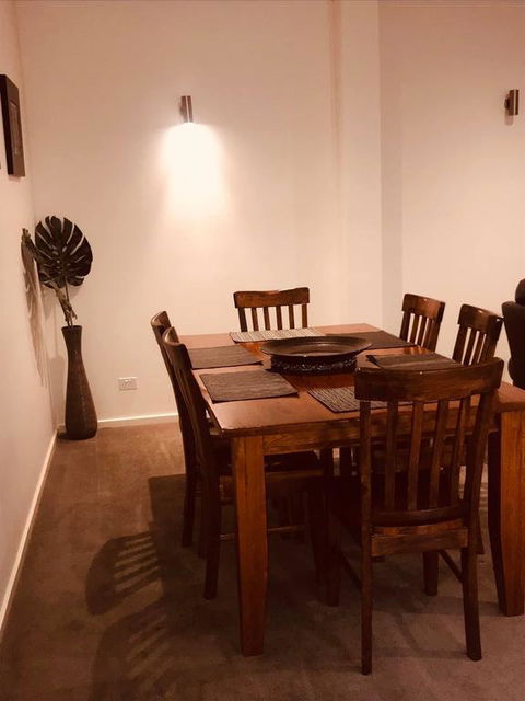 Creekside Apartment - Gold Coast 4U 3
