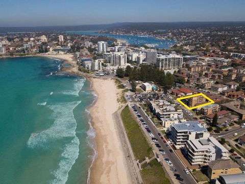 CRONULLA BREEZE - Gold Coast 4U 0