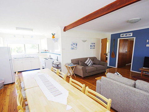 Culburra Sea Stay - Beach And Shop An Easy Walk - Accommodation Gold Coast 1