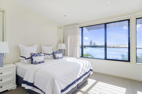 Currumbin Beachside Holiday Home - 1 Gold Coast 1