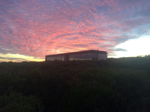 D'Estrees Bay Beach House - Accommodation Gold Coast 0