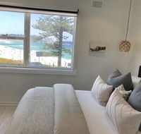 D'Luxe Designer Den Bondi-Ocean View apartment - Accommodation Gold Coast