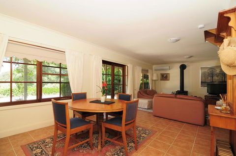 Daisy Cottage - Accommodation Gold Coast 3