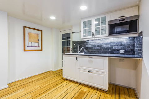 Darling Suite - Newly Renovated, On The River Access To The Tan, South Yarra Station Or Chapel St - Accommodation Gold Coast 3