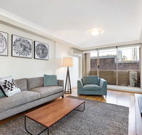 Darlinghurst Self-Contained Modern One Bedroom Apartment 21 CRN - Gold Coast 4U
