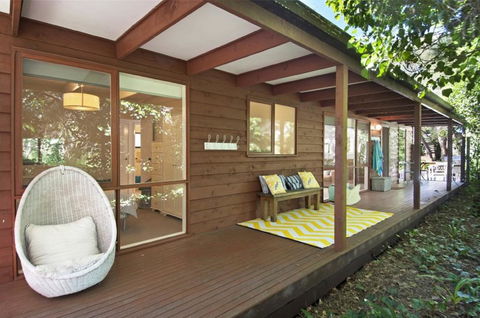 De Angelis Beach House - Accommodation Gold Coast 0