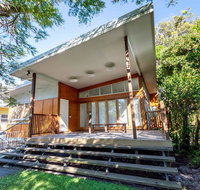 Decked out for a Fantastic Holiday - Winnett St Woorim Upstairs only - 1 Gold Coast