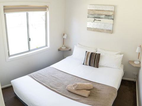 Deniliquin Riverside Caravan Park - 1 Gold Coast 3