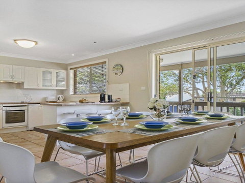 Derwent By The Sea - Two Minute Walk To The Water - Accommodation Gold Coast 2