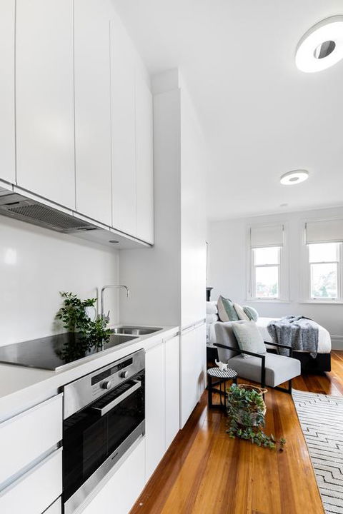 Designer Styled Studio In The Heart Of Trendy Glebe - Accommodation Gold Coast 3