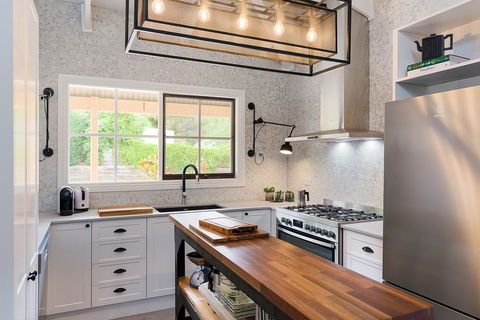Designer Town Villa - Gold Coast 4U 1