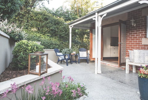 Diggers Beach Cottage - Accommodation Gold Coast 1