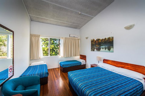 Diggers Tavern - Accommodation Gold Coast 2