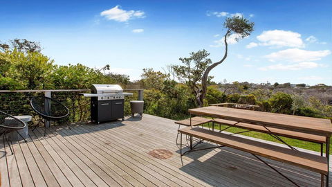 Dimmicks Retreat: 300m To Beach - Accommodation Gold Coast 0