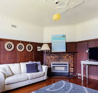 Dingle On Barclay - Accommodation Gold Coast