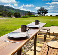 Dolphin Studio Apartment 1a Ocean Street - Gold Coast 4U