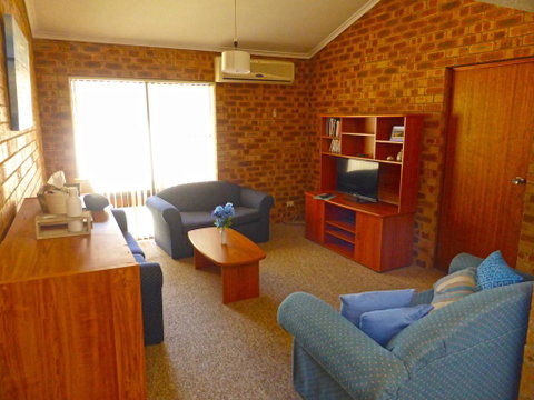 Dolphins Delight @ Culburra Beach - Accommodation Gold Coast 0