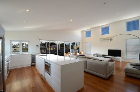 Dream Catcher Beach House - Shellharbour - 1 Gold Coast 2
