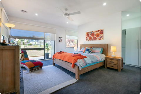 Dromana Spacious Family Getaway Indoor Outdoor Living - Accommodation Gold Coast 2