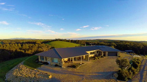 Eagle Rock B&B, Fish Creek - Gold Coast 4U 0