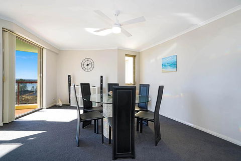 Eagle Wings - The Entrance, NSW - Accommodation Gold Coast 3