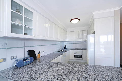 Eagle Wings - The Entrance, NSW - Accommodation Gold Coast 2