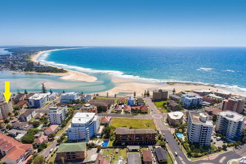 Eagle Wings - The Entrance, NSW - Accommodation Gold Coast 0