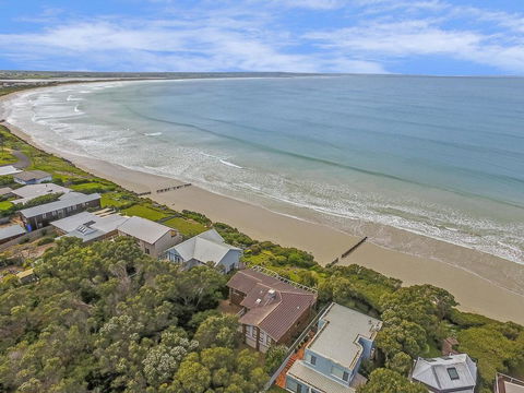 East Beach House - Gold Coast 4U 2