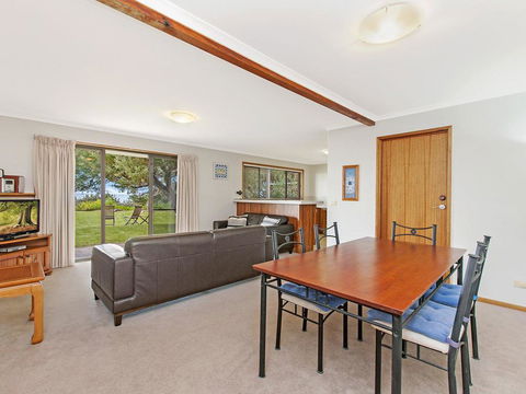 East Beach House - Gold Coast 4U 3
