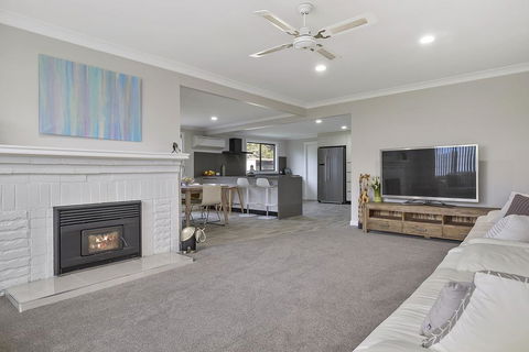 East Coast Hideaway Beach Retreat - Accommodation Gold Coast 1