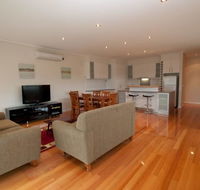 Eastern Beach - Gold Coast 4U