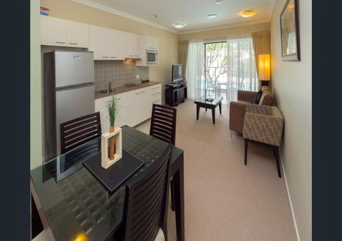 Eden By The Bay - Accommodation Gold Coast 0