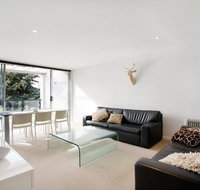 Edge 6/16 Clyde Street - Accommodation Gold Coast