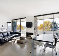 Edge 7/16 Clyde Street - Accommodation Gold Coast