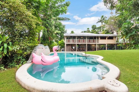 Edge Hill Holiday Home / Cairns - Accommodation Gold Coast 1
