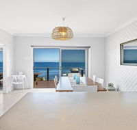 Elanora - Ocean St No.8 - Gold Coast 4U