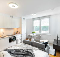 Elegantly Styled Studio In Stunning Glebe Estate - Accommodation Gold Coast