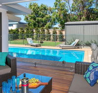 Emerald - coastal walk swimming pool pet friendly - Accommodation Gold Coast