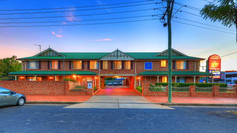 Endeavour Court Motor Inn - Gold Coast 4U 0